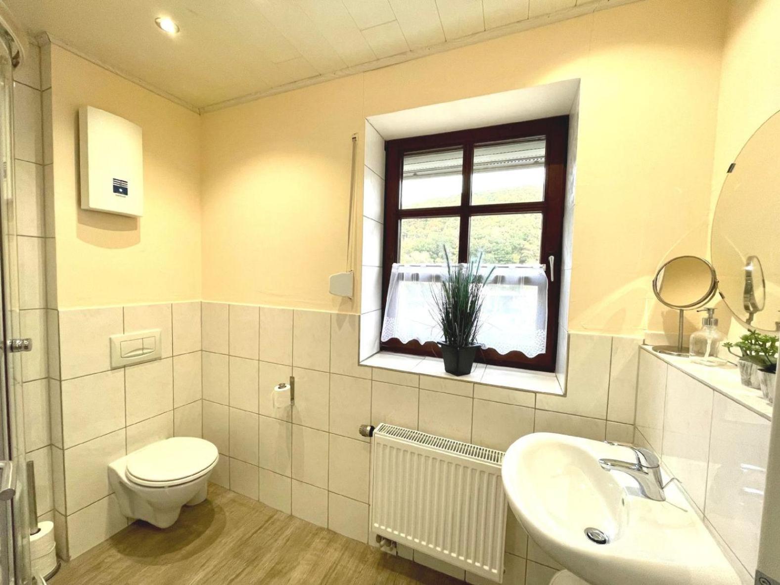 Ferienwohnung Am Kreuzberg Schleiden Bagian luar foto